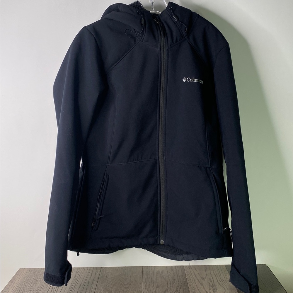 Columbia Omni-Wind Midnight Black Hooded Jacket Women’s Size Medium -910
